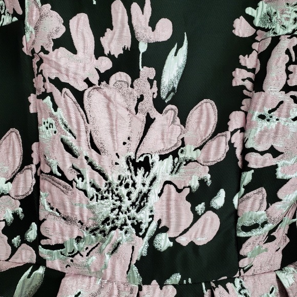 Chicwish Floral Dress - Picture 4 of 4